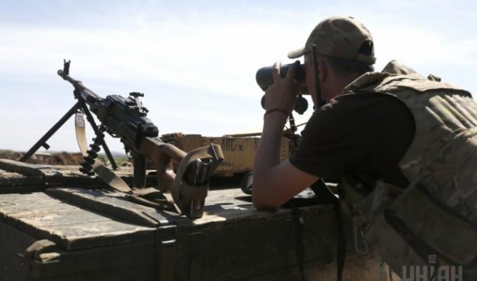 Новини АТО: На Луганщині не вщухають ворожі обстріли