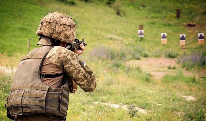 В ОТУ «Луганськ» відбулися змагання з влучності стрільби