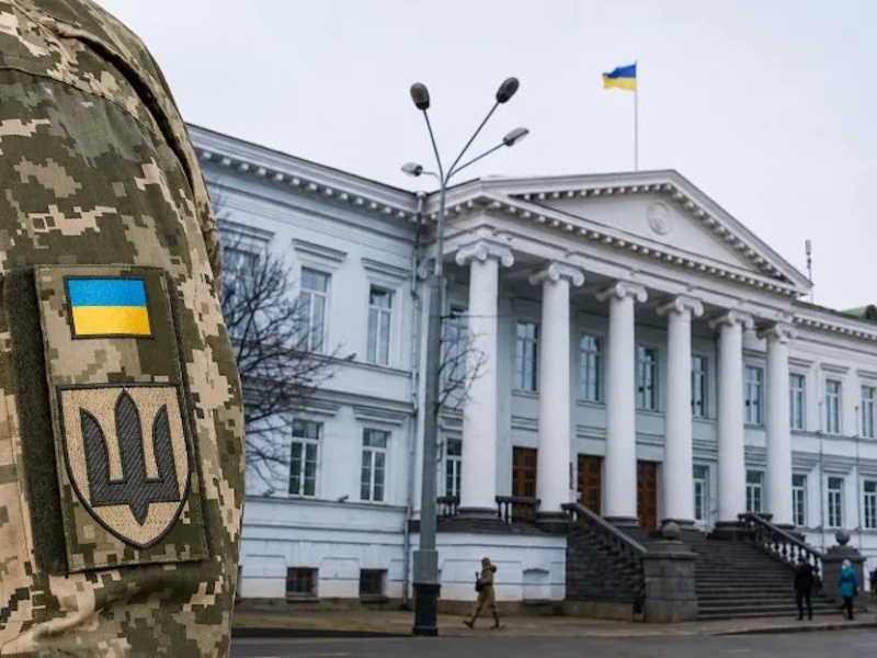 Уряд схвалив законопроєкт про трудові гарантії для працівників військових адміністрацій: Віталій Безгін