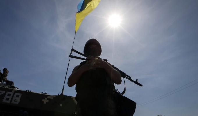 Новини АТО: на Луганщині не вщухають ворожі обстріли