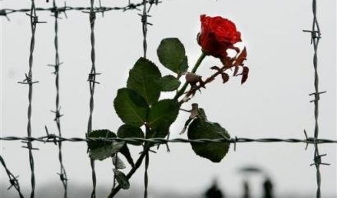 11 квітня – День визволення в'язнів фашистських концтаборів