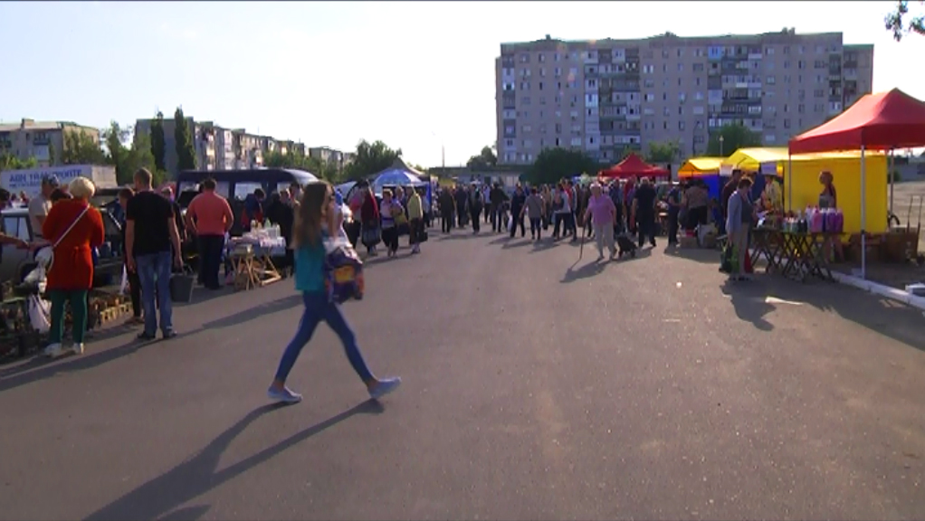 Споживчий ринок Луганщини: ціни на ковбасу та молоко – нижчі за середньоукраїнські, гречка та овочі – стабільно дешевшають