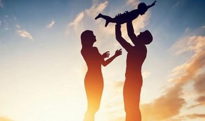 Дівчинку з окупованої території взяли на виховання батьки-переселенці