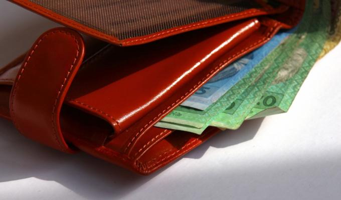 Статистичні дані із заборгованості заробітної плати на підприємствах Луганської області станом на 01.05.2017 у порівнянні з початком року