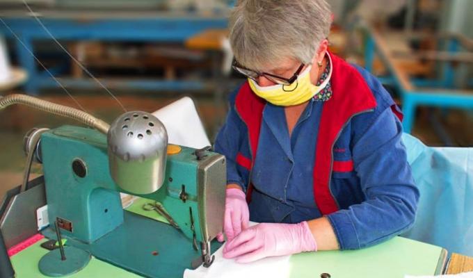 Сергій Гайдай: збільшується кількість місцевих підприємств, які виготовляють захисні маски