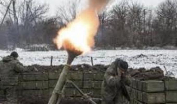 Новини АТО: внаслідок ворожого обстрілу один військовослужбовець загинув, інший‑зазнав поранень