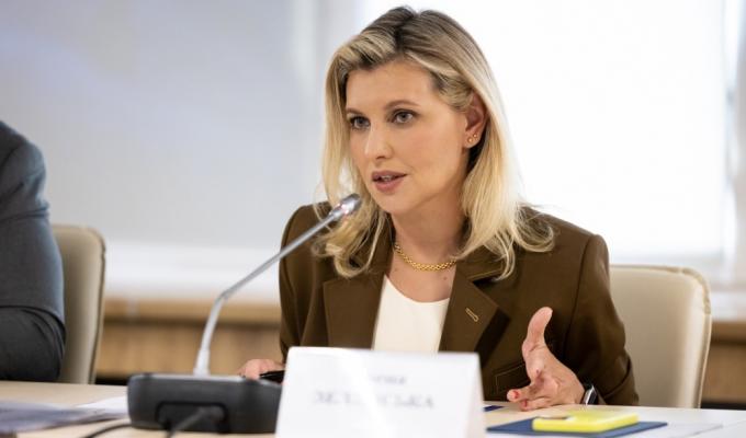 Олена Зеленська на другому засіданні Ради безбар’єрності представила просвітницький проект «Довідник безбар’єрності»