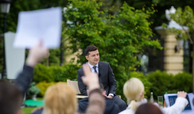 Епідемія коронавірусу продемонструвала необхідність перегляду певних положень медреформи в Україні – Володимир Зеленський