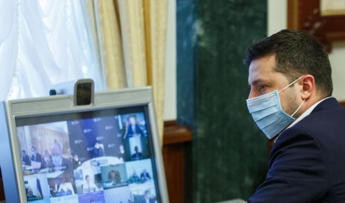 Треба вчитися жити й працювати у нових умовах – Президент