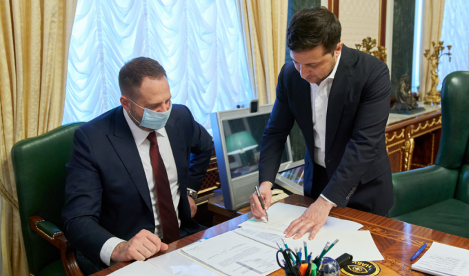 Президент підписав закон щодо обігу земель сільськогосподарського призначення