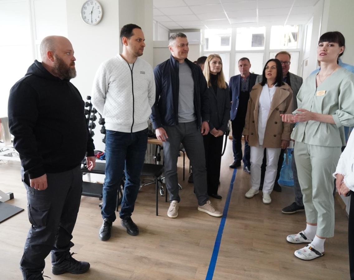 На Рівненщині довіряють нашим, луганським, онкологам, – Олексій Харченко