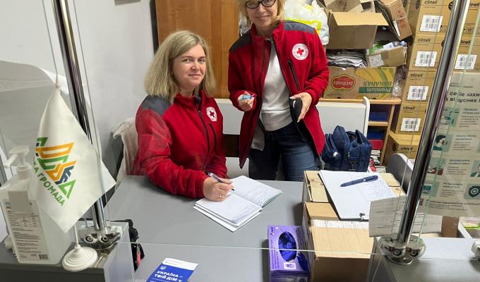 Завтра у Хмельницькому наших ВПО прийматимуть лікарі Червоного Хреста