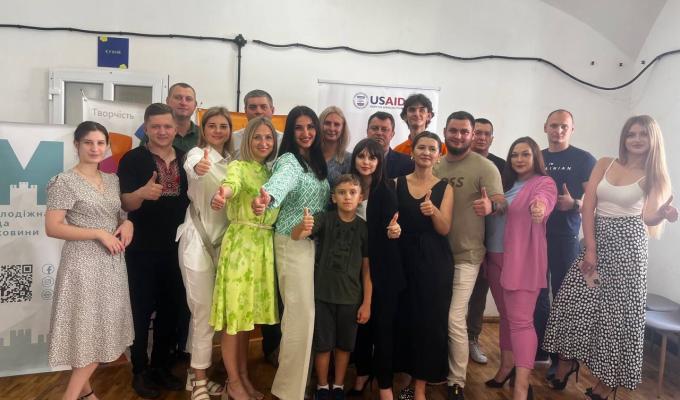 У Чернівцях відкрито Ресурсний центр для молоді Луганщини 