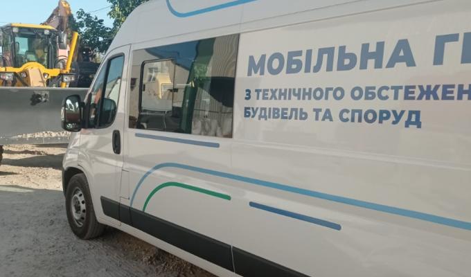 ПРООН надала нам автівку, куди встановлять обладнання для обстеження інфраструктури деокупованих територій, – Артем Лисогор  