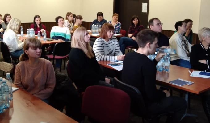 Прозорість та підзвітність: держслужбовці вивчали особливості проведення державних закупівель під час воєнного стану