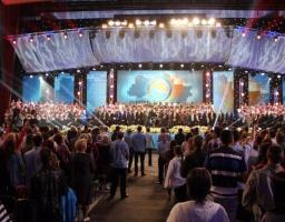 Молитва за Україну зібрала 7000 учасників