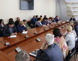 В облдержадміністрації розглянули варіанти підтримки місцевих виробників молока