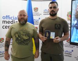 Ніколи не залишу медпрацівників сам на сам із їхніми проблемами, — Олексій Харченко привітав лікарів Луганщини напередодні професійного свята