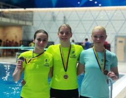 Золото і срібло вибороли луганчанки на першості країни зі стрибків у воду