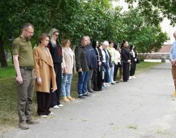 Луганщина вшанувала пам’ять безневинних українських дітей – жертв агресії 