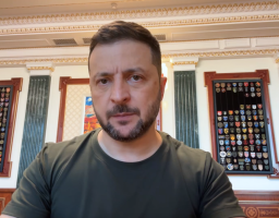 Фактично групи російських дронів у нашому небі – акомпанемент російським заявам із Китаю – звернення Президента