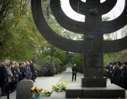 У 84-ті роковини трагедії Бабиного Яру Президент ушанував пам’ять жертв нацистів