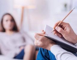 У хабі в Тернополі консультує психолог