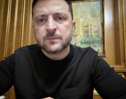 Урядовці повинні дати нелінійні пропозиції, як захищати життя і перебудувати роботу – звернення Президента