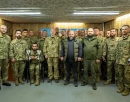 Технічне підсилення та відзнаки за мужність - Олексій Харченко привітав військовослужбовців бригади «Помста» із Днем прикордонника