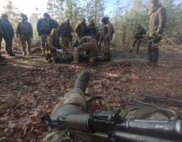 У Сіверськодонецьку росіяни не будуватимуть житло за відсутності відновленої промисловості і заможних містян, кадровий голод в "лнр" - до Мілового кличуть працівника культури з ямалу, за учора сім дронів спрямували росіяни по наших оборонцях на Луганщині