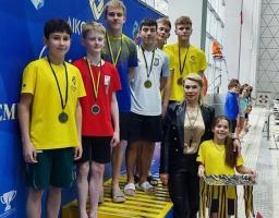 П’ять нагород вибороли стрибуни у воду з Луганщини на першості країни