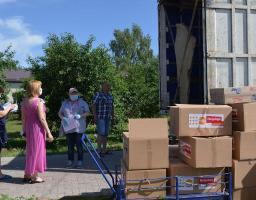 Обласним будинкам-інтернатам надано благодійну допомогу –гігієнічні набори та засоби індивідуального захисту від COVID-19