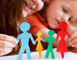 Прийомна сім’я із Попаснянського району взяла на виховання дитину