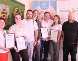 Не треба бути корисними владі – треба бути корисними своїй державі! – Олексій Харченко зустрівся із молодіжними лідерами Луганщини