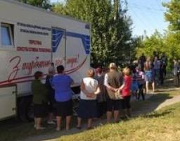 Жителі сільських районів отримують безкоштовну медичну допомогу – відновлено виїзну роботу обласної консультативної поліклініки
