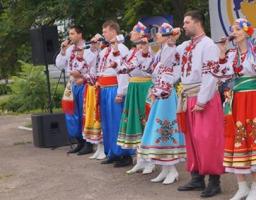 17 червня ансамбль пісні і танцю «Радани» Луганської обласної філармонії завітав до села Кудряшівка Кремінського району