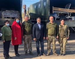 Військові доставили допомогу погорільцям з Муратового