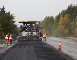 Велике будівництво: дорога між Новоайдаром та Старобільськом стане ширшою 