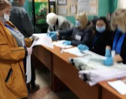 На Луганщині відкрились усі 307 виборчих дільниць