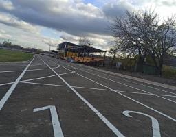 У Новопскові завершують капремонт стадіону