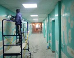 У Станиці Луганській завершують ремонт медзакладу