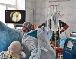  У обласній лікарні провели операцію з лазерного контактного подрібнення сечових каменів