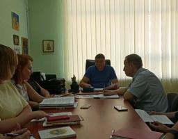 Луганською облдержадміністрацією забезпечується реалізація громадянами та юридичними особами наданих законом прав на землю