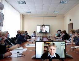 Луганщина своєчасно впровадила запобіжні заходи, лікарі спрацювали на високому рівні, – медики США під час телемосту щодо протидії COVID-19