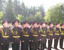 На Луганщині ліцеїсти Луганського кадетського корпусу прийняли присягу на вірність Україні