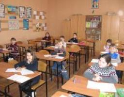 Учні Луганщини взяли участь у конкурсах імені Петра Яцика та Тараса Шевченка