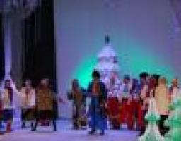 Відбулася прем’єра новорічно-різдвяної казки «Подарунок Святого Миколая» Луганського обласного академічного українського музично-драматичного театру