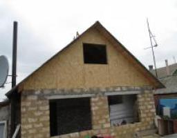 У Попаснянському районі під час бойових дій було пошкоджено та зруйновано 2566 об’єктів житлового фонду