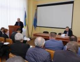 Стан автомобільних доріг та перспективи розвитку автомобільної сфери в Луганській області розглядалися в облдержадміністрації