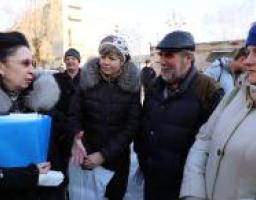 Керівництво області зустрілося з мешканцями будинку № 17 у Лисичанську